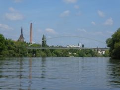 Auf dem Weg nach Mühlheim kommt man an Fechenheim vorbei.